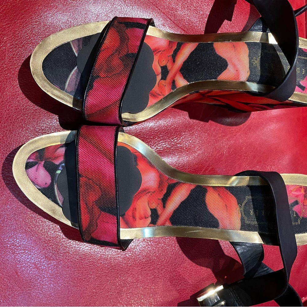 Ted Baker floral ankle strap sandal sz 10 - Picture 4 of 9
